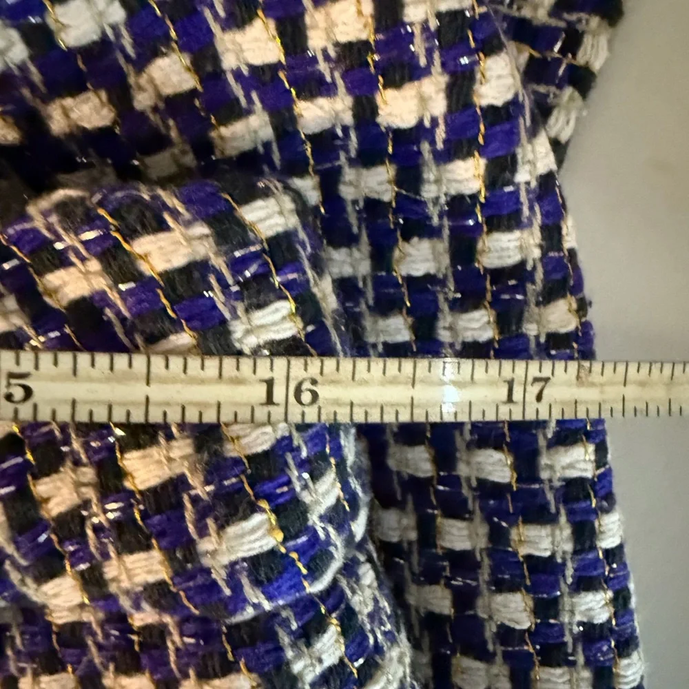 J. Crew Navy‎ and White Cafe Capri Pants size 4